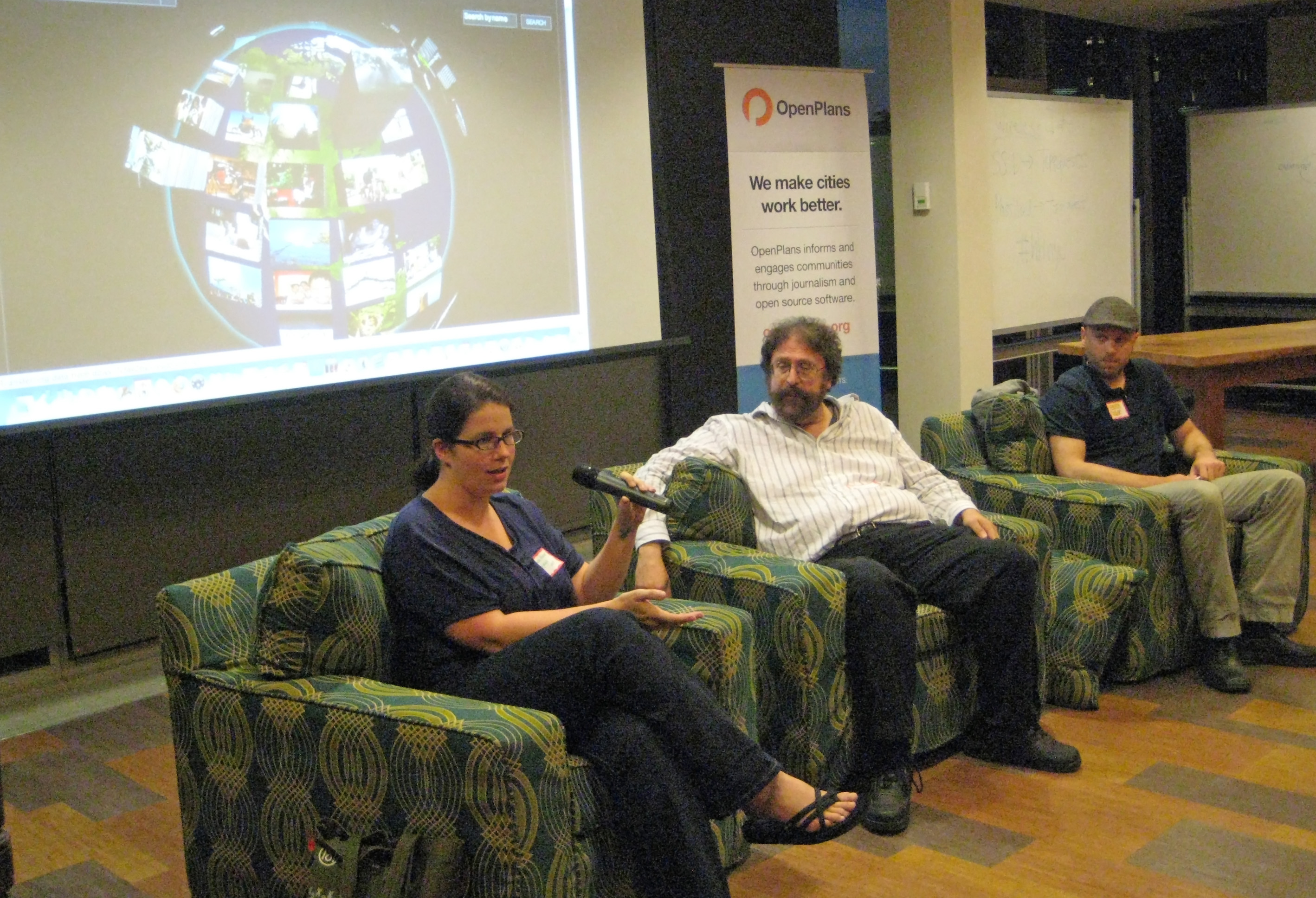 Jacqui Maher, Jim Estrin and Zach Wise of The New York Times discuss their Moment in Time project at the Hacks/Hackers NYC Meetup on July 27, 2010